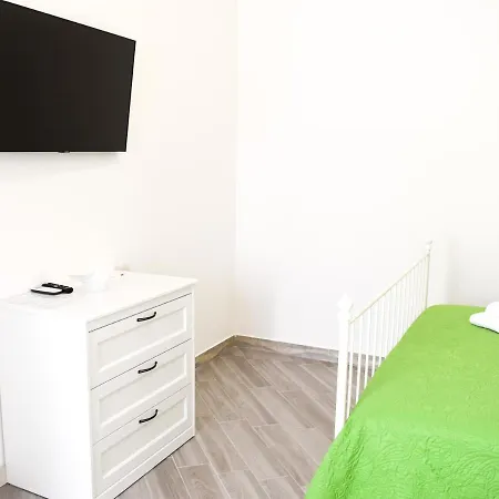 Frühstückspension Domus Pepe 3*