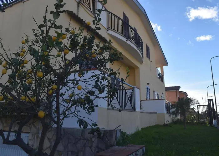 Domus Pepe Bed & Breakfast 3*